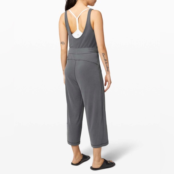 Lululemon Ease of It All Jumpsuit Graphite Grey Size 2 NEW - Picture 5 of 10